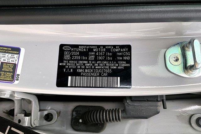 2025 Hyundai Elantra - $32,187