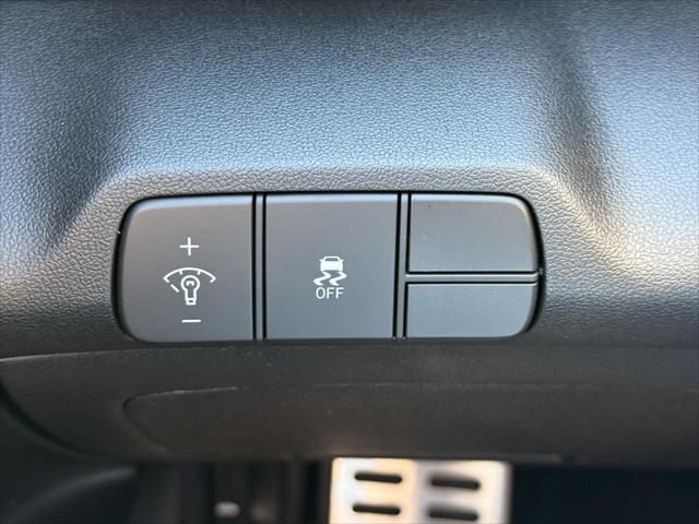 2026 Hyundai Elantra - $33,865