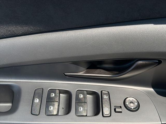 2026 Hyundai Elantra - $35,986
