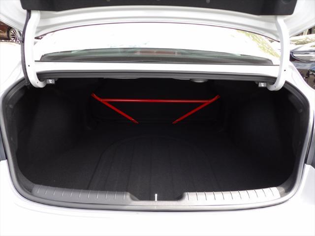 2026 Hyundai Elantra - $32,900