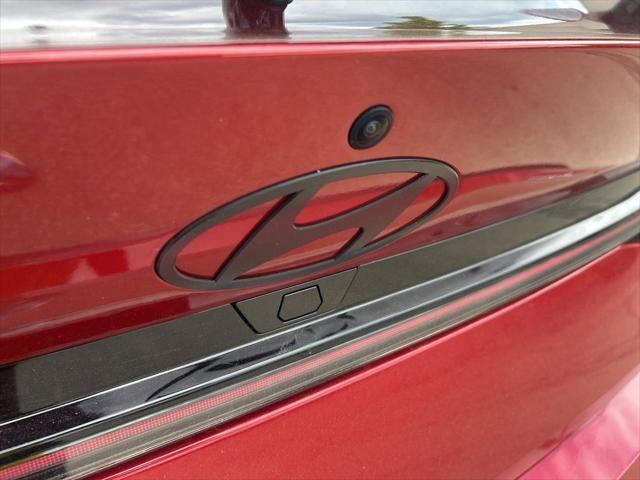 2025 Hyundai Elantra - $29,200