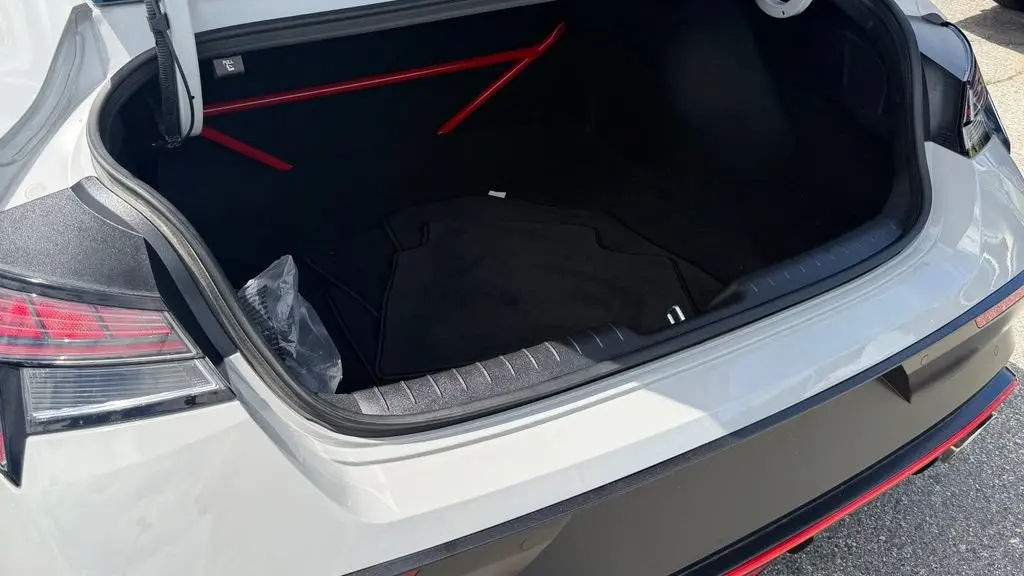 2025 Hyundai ELANTRA N Base