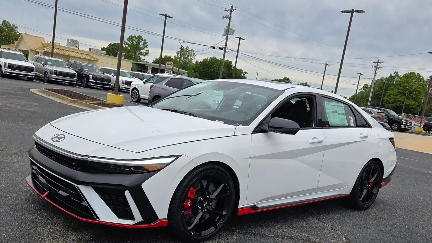 2026 Hyundai ELANTRA N Base