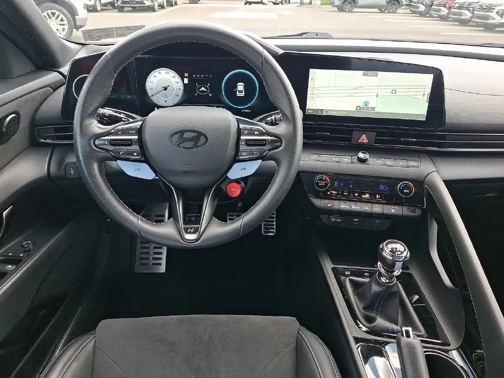2025 Hyundai Elantra - $31,500