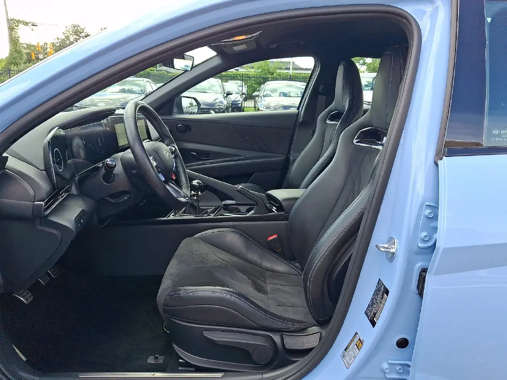 2025 Hyundai Elantra - $31,500