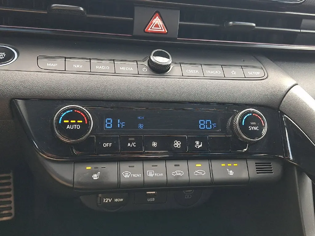 2025 Hyundai Elantra - $31,500
