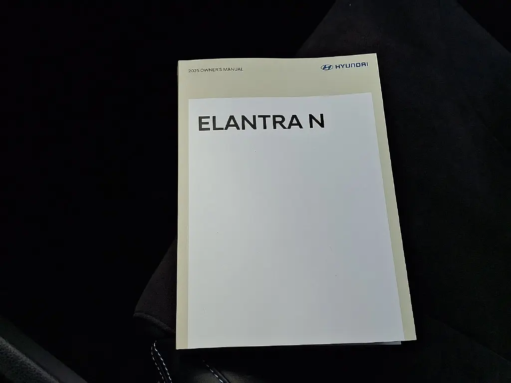 2025 Hyundai Elantra - $31,500
