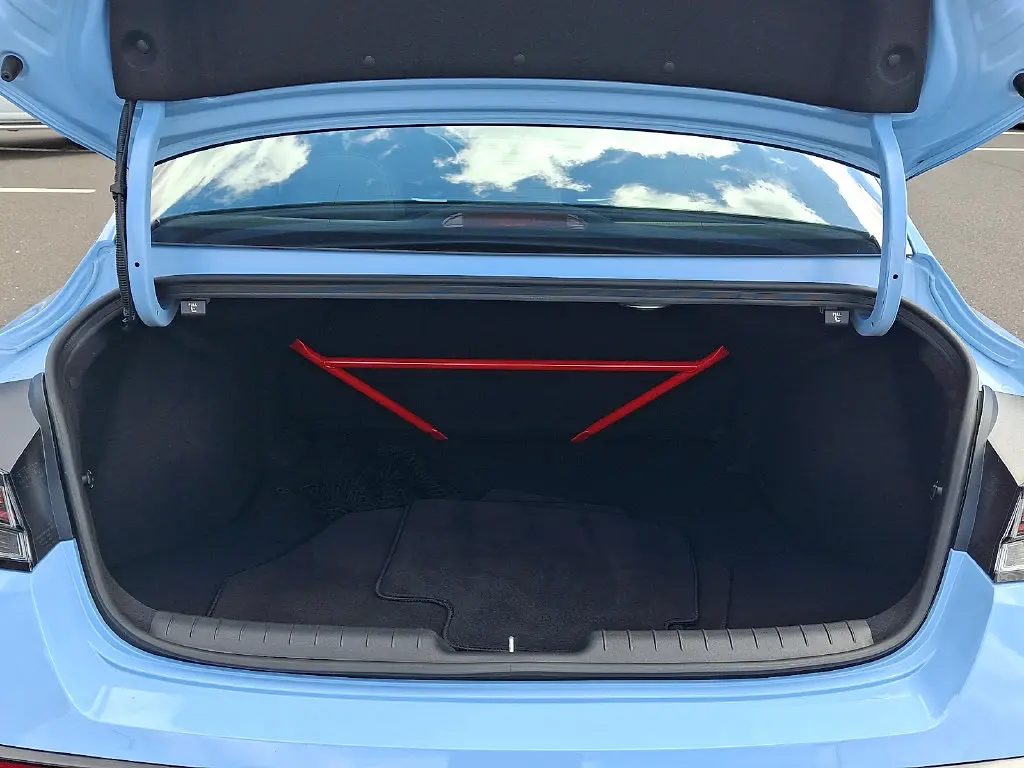 2025 Hyundai Elantra - $31,500