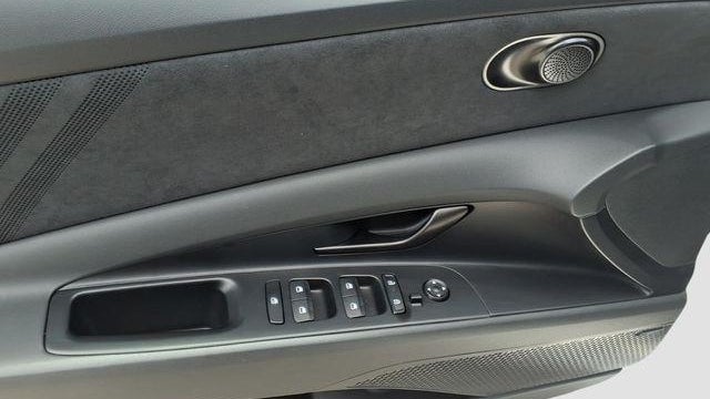 2025 Hyundai ELANTRA N Base