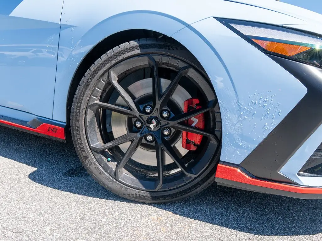 2026 Hyundai Elantra - $34,981