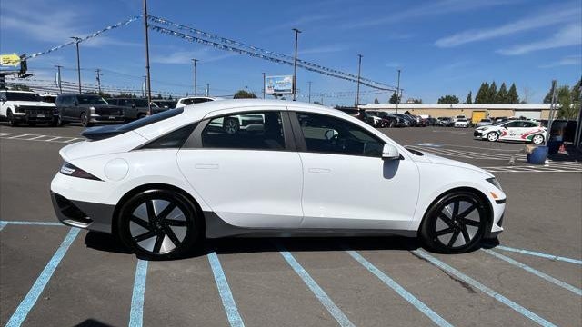 2025 Hyundai IONIQ 6 SE Standard Range