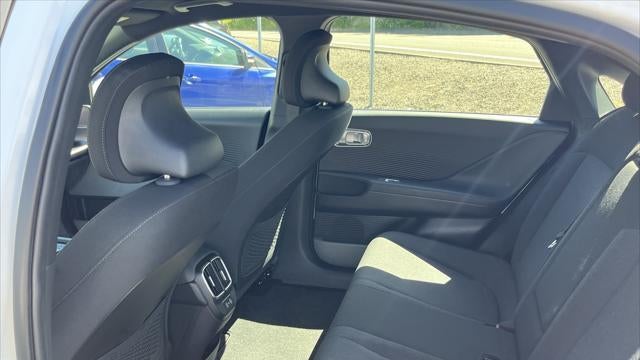 2025 Hyundai IONIQ 6 SE Standard Range