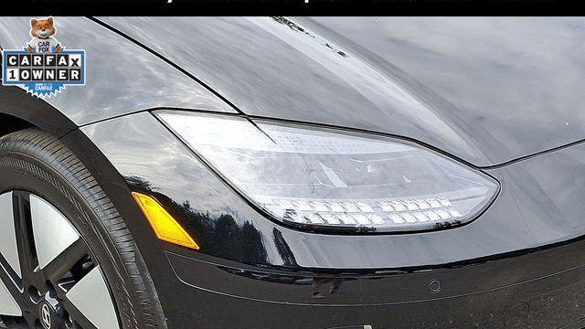 2024 Hyundai IONIQ 6 SE Standard Range