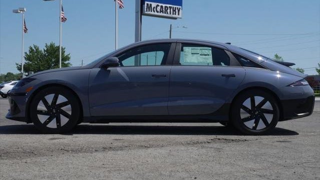 2025 Hyundai IONIQ 6 SE