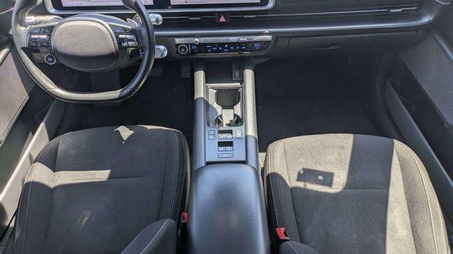 2023 Hyundai IONIQ 6 SE