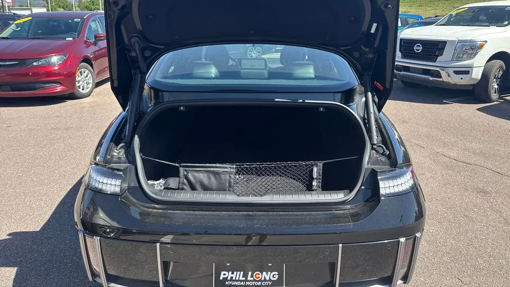 2024 Hyundai IONIQ 6 SE