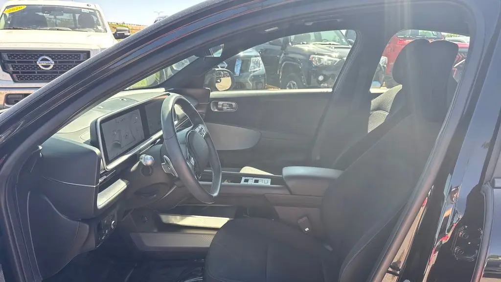 2024 Hyundai IONIQ 6 SE