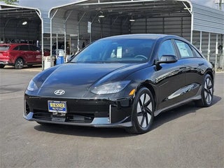 2025 Hyundai IONIQ 6 with Onyx Black Exterior