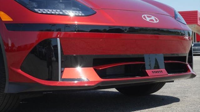 2025 Hyundai IONIQ 6 SE