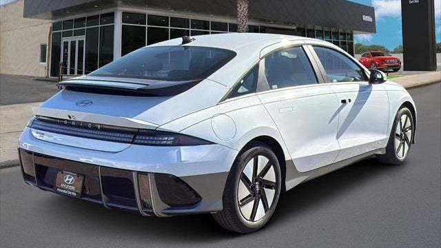 2025 Hyundai IONIQ 6 SE