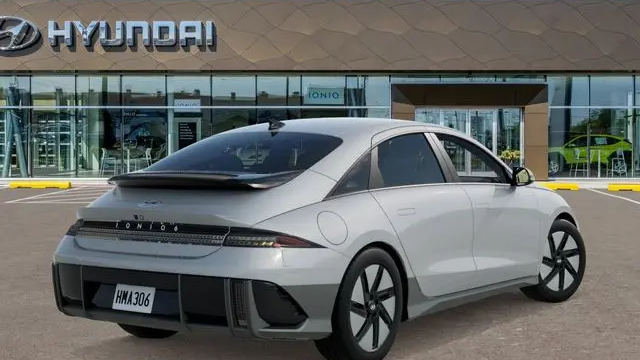 2025 Hyundai IONIQ 6 SE