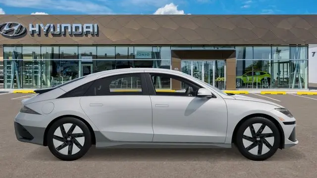2025 Hyundai IONIQ 6 SE