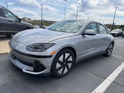2024 Hyundai Ioniq 6 SE 4DR Sedan