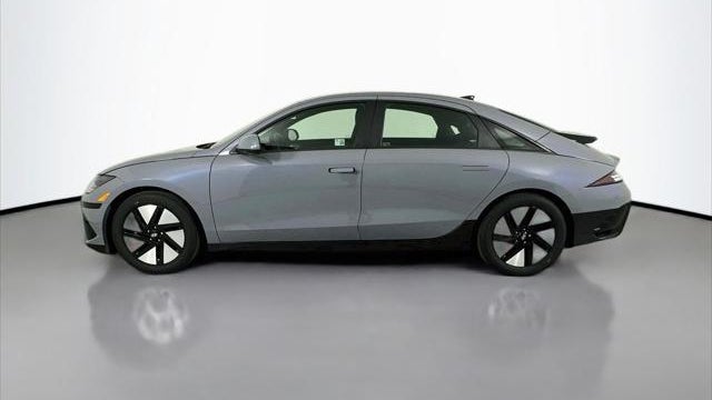 2024 Hyundai IONIQ 6 SE