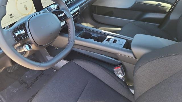 2025 Hyundai IONIQ 6 SE