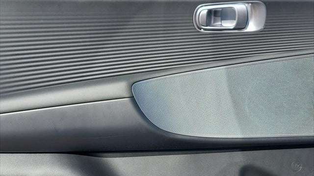 2025 Hyundai IONIQ 6 SE