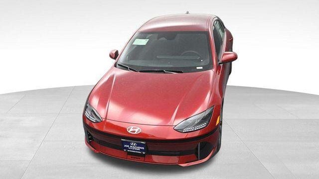 2025 Hyundai IONIQ 6 SE