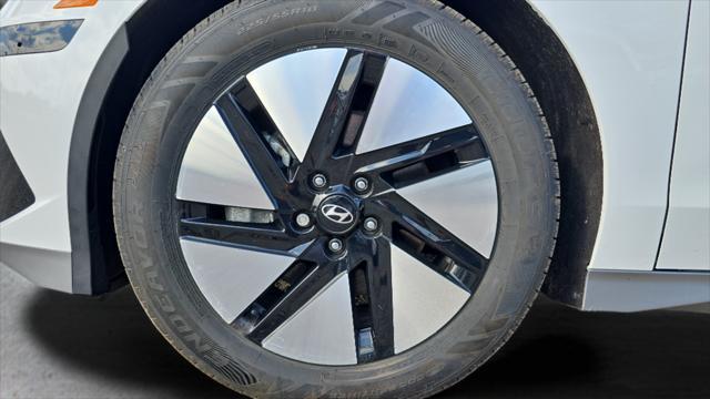 2024 Hyundai IONIQ 6 SE