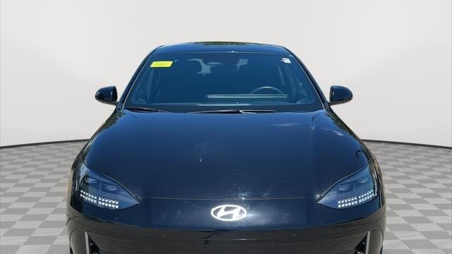 2024 Hyundai IONIQ 6 SE