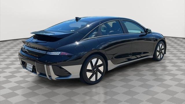 2024 Hyundai IONIQ 6 SE