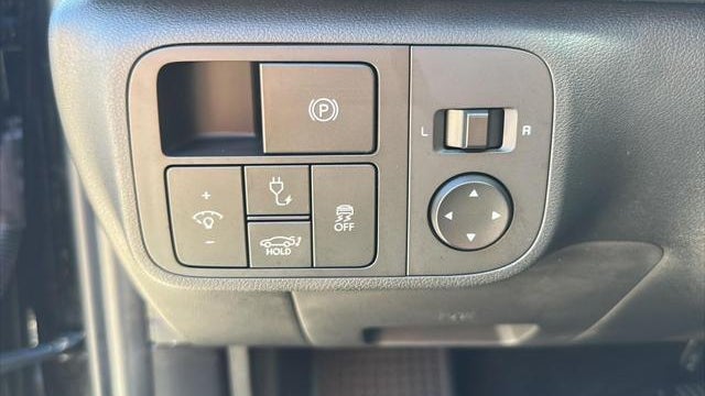2024 Hyundai IONIQ 6 SE