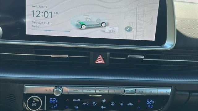 2024 Hyundai IONIQ 6 SE
