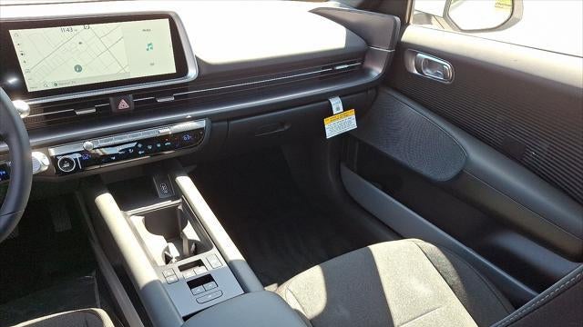 2025 Hyundai IONIQ 6 SE