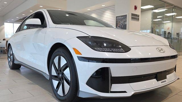 2025 Hyundai IONIQ 6 SE