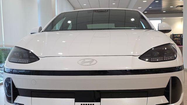 2025 Hyundai IONIQ 6 SE