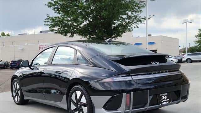 2025 Hyundai IONIQ 6 SE