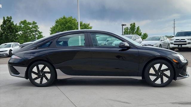 2025 Hyundai IONIQ 6 SE