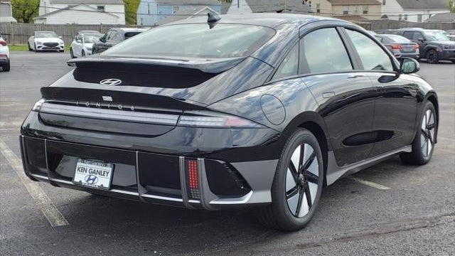 2025 Hyundai IONIQ 6 SE