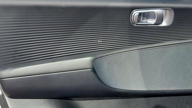 2025 Hyundai IONIQ 6 SE