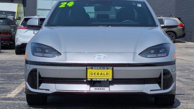2024 Hyundai IONIQ 6 SE