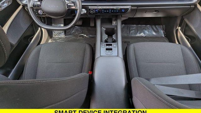2024 Hyundai IONIQ 6 SE