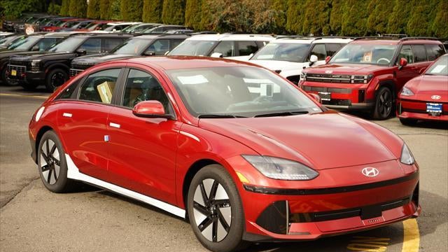 2025 Hyundai IONIQ 6 SE