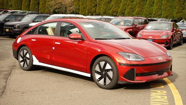 2025 Hyundai IONIQ 6 SE