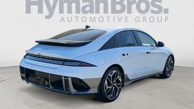 2024 Hyundai IONIQ 6 SEL