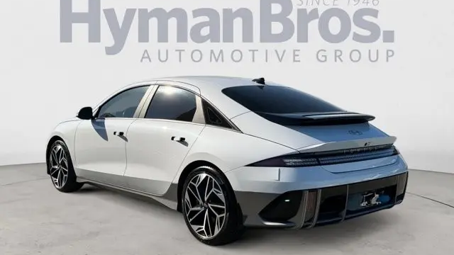 2024 Hyundai IONIQ 6 SEL
