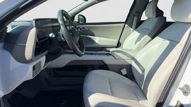 2024 Hyundai IONIQ 6 SEL